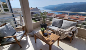 Apartment Cami -Stylish apartment with a beautiful seaview